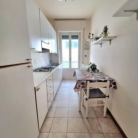 Lucia Apartment Viareggio